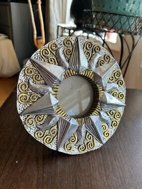 Vintage celestial sunburst round picture frame textured silver & gold finish